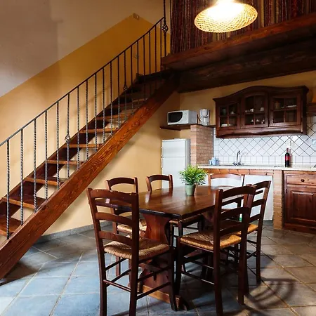 Feriegård Il Doccino Riparbella