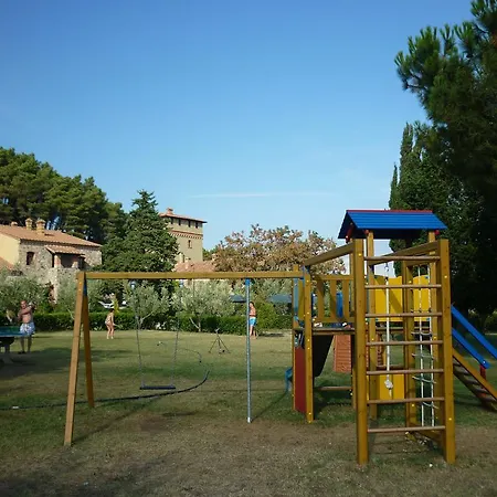 Lantgård Il Doccino Riparbella